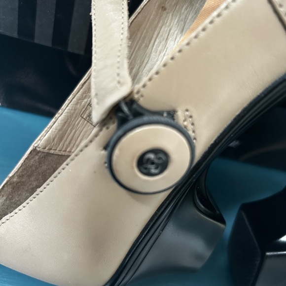 Dr. Comfort Cindee Tan Mary Jane Heels Ladies 8W BOA new in box - Picture 8 of 14